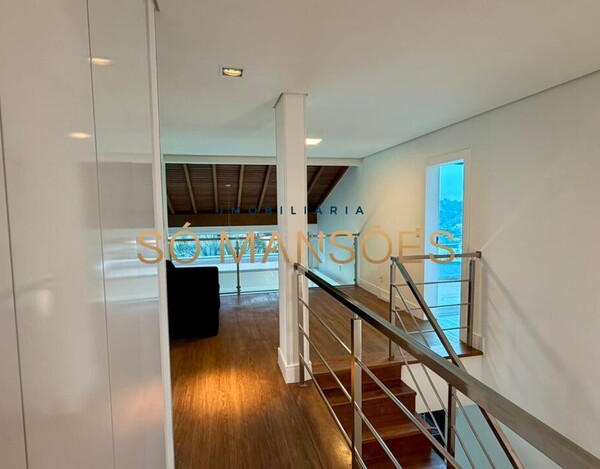 Casa de 383m² à venda no Vila Alpina.