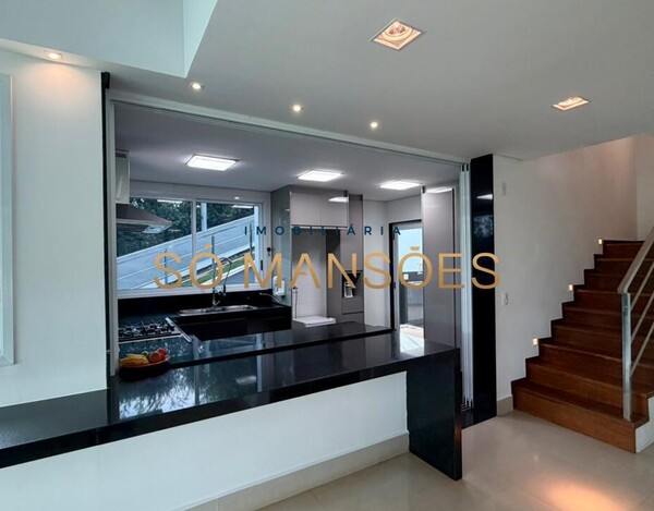 Casa de 383m² à venda no Vila Alpina.