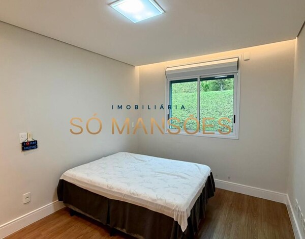 Casa de 383m² à venda no Vila Alpina.