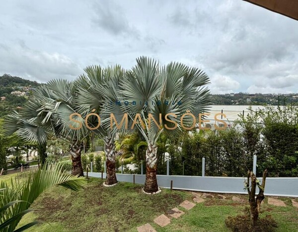 Casa de 383m² à venda no Vila Alpina.