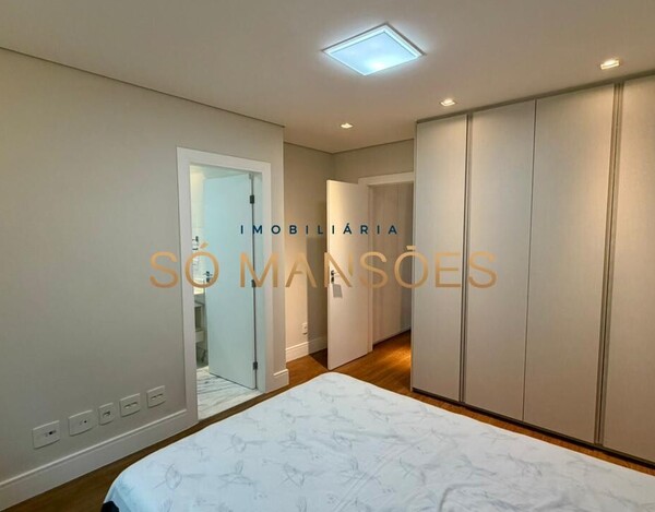 Casa de 383m² à venda no Vila Alpina.