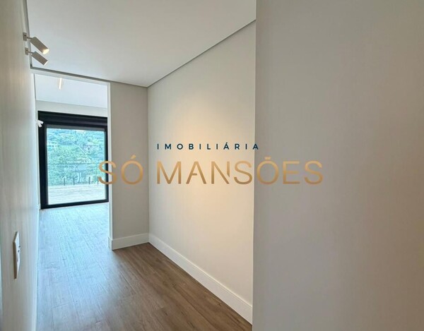 Casa de 424m² à venda no condomínio Bosque da Ribeira.