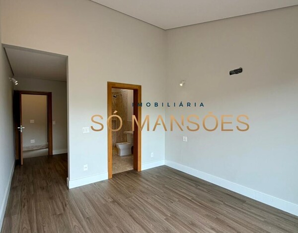 Casa de 424m² à venda no condomínio Bosque da Ribeira.