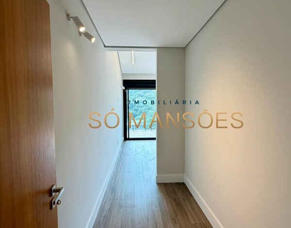 Casa de 424m² à venda no condomínio Bosque da Ribeira.