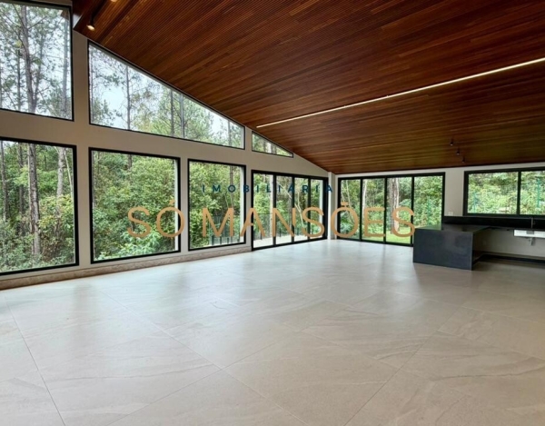 Casa de Luxo de 424 m² à Venda com 4 Suítes e Vista Definitiva no Bosque da Ribeira, Nova Lima - MG