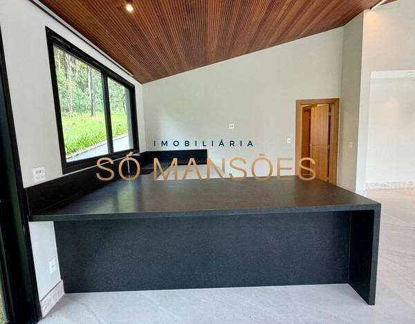 Casa de 424m² à venda no condomínio Bosque da Ribeira.