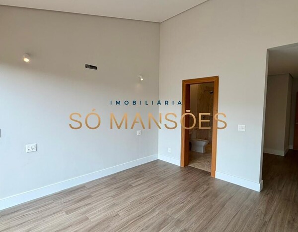 Casa de 424m² à venda no condomínio Bosque da Ribeira.