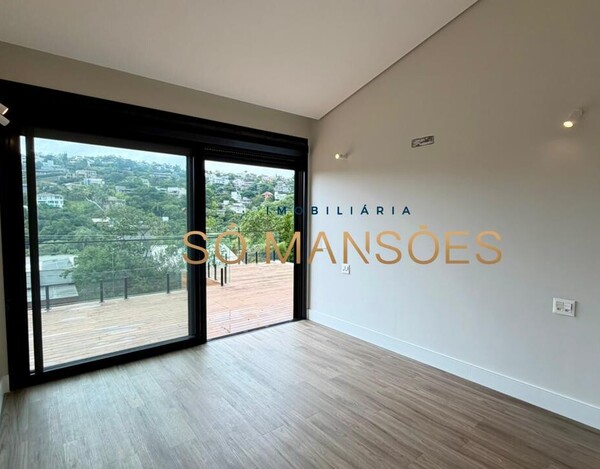 Casa de 424m² à venda no condomínio Bosque da Ribeira.