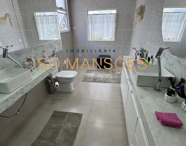 CASA À VENDA NO BAIRRO SÃO BENTO EM BELO HORIZONTE