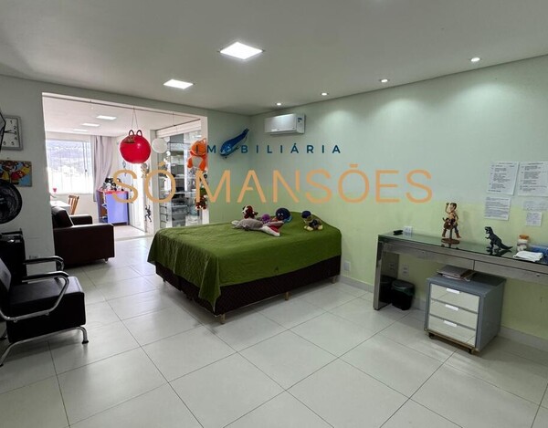 CASA À VENDA NO BAIRRO SÃO BENTO EM BELO HORIZONTE