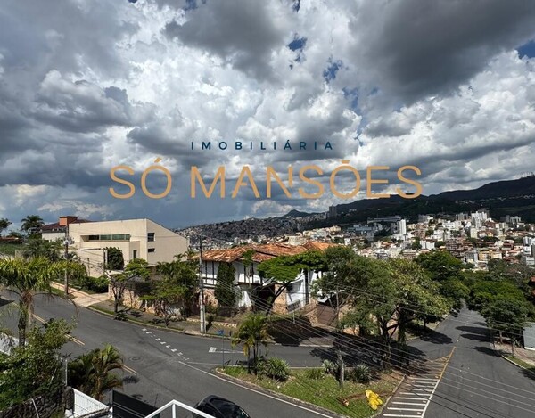 CASA À VENDA NO BAIRRO SÃO BENTO EM BELO HORIZONTE