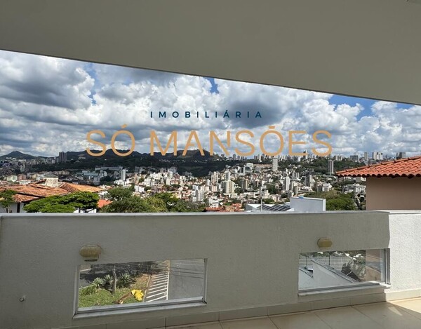 CASA À VENDA NO BAIRRO SÃO BENTO EM BELO HORIZONTE