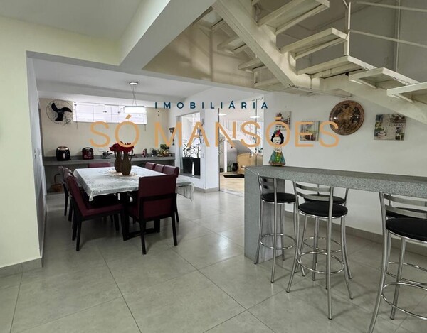 CASA À VENDA NO BAIRRO SÃO BENTO EM BELO HORIZONTE