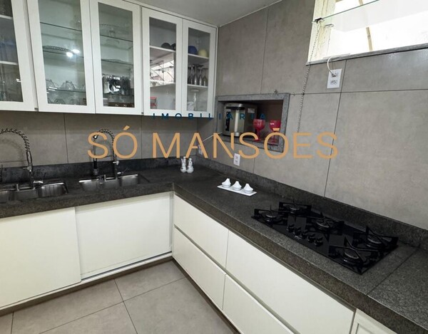 CASA À VENDA NO BAIRRO SÃO BENTO EM BELO HORIZONTE