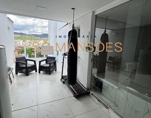 CASA À VENDA NO BAIRRO SÃO BENTO EM BELO HORIZONTE