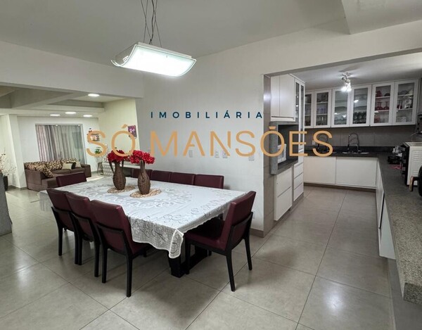 CASA À VENDA NO BAIRRO SÃO BENTO EM BELO HORIZONTE