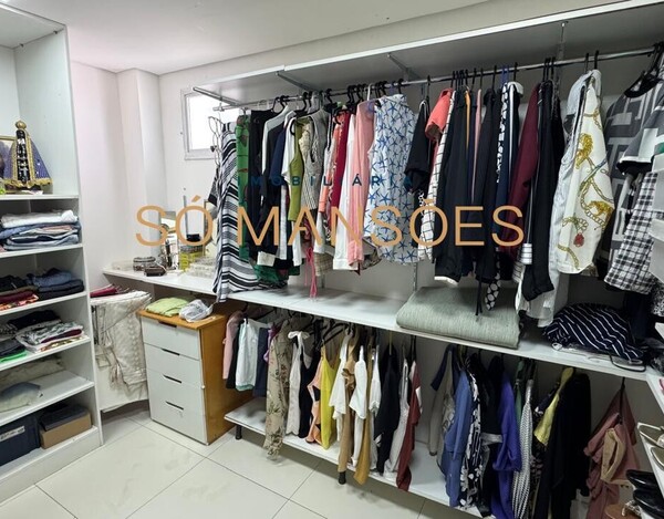 CASA À VENDA NO BAIRRO SÃO BENTO EM BELO HORIZONTE