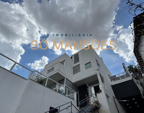 CASA À VENDA NO BAIRRO SÃO BENTO EM BELO HORIZONTE