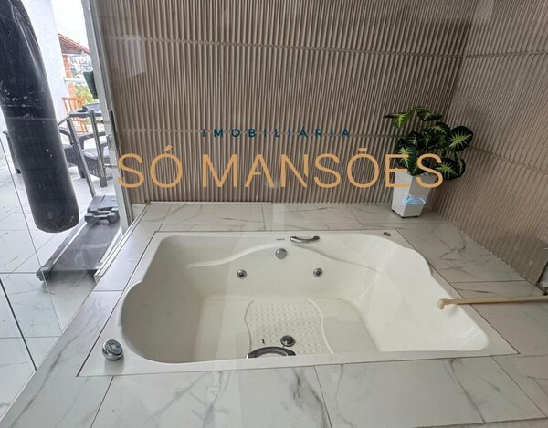 CASA À VENDA NO BAIRRO SÃO BENTO EM BELO HORIZONTE