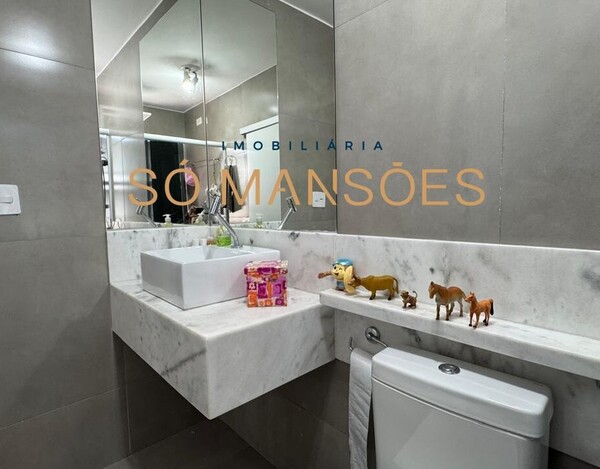 CASA À VENDA NO BAIRRO SÃO BENTO EM BELO HORIZONTE