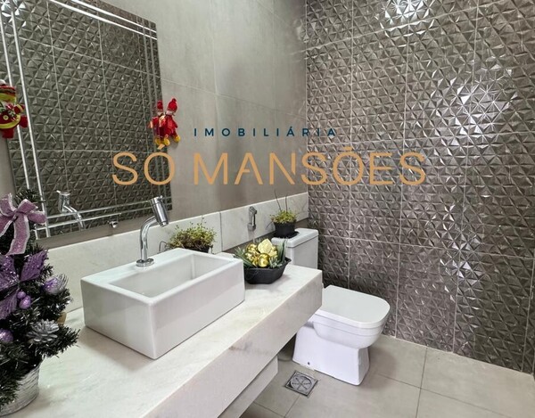 CASA À VENDA NO BAIRRO SÃO BENTO EM BELO HORIZONTE