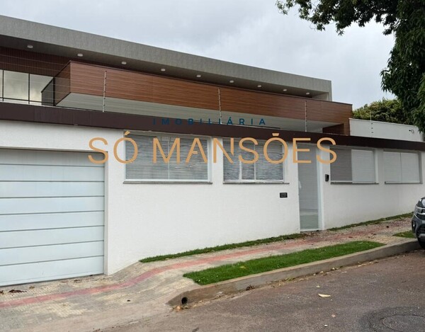 CASA À VENDA NO BAIRRO BELVEDERE EM BH