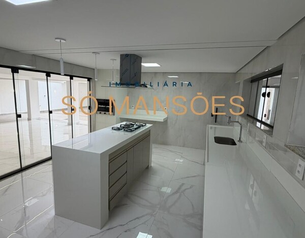 CASA À VENDA NO BAIRRO BELVEDERE EM BH