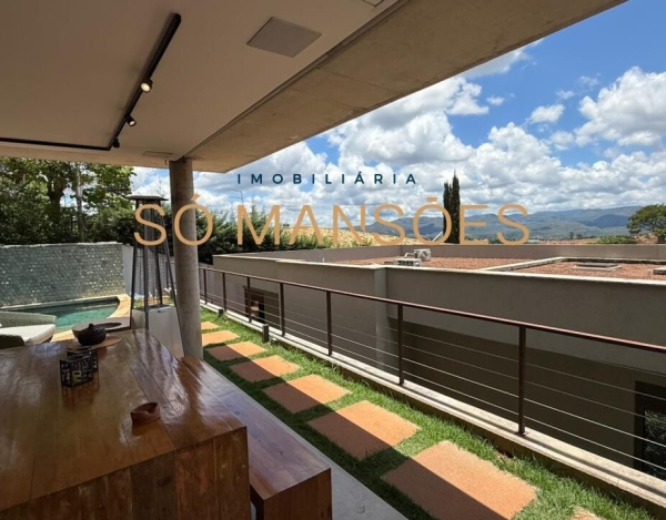Casa Espaçosa de 396 m² à Venda com 4 Suítes e Espaço Gourmet no Veredas das Geraes, Nova Lima - MG