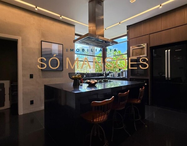 CASA À VENDA NO CONDOMÍNIO VEREDAS DAS GERAES EM NOVA LIMA 