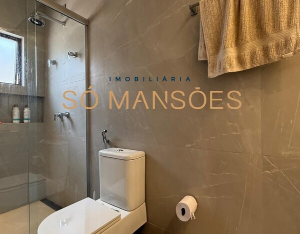 CASA À VENDA NO CONDOMÍNIO VEREDAS DAS GERAES EM NOVA LIMA 