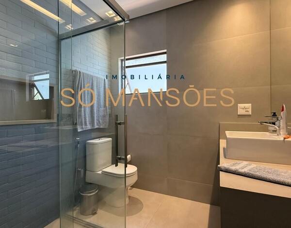 CASA À VENDA NO CONDOMÍNIO VEREDAS DAS GERAES EM NOVA LIMA 