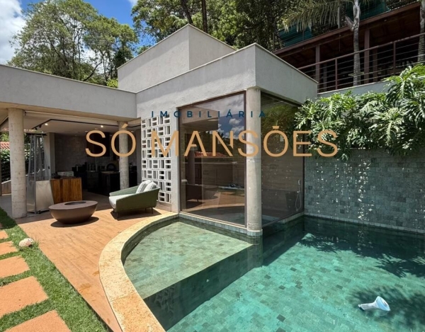 Casa Espaçosa de 396 m² à Venda com 4 Suítes e Espaço Gourmet no Veredas das Geraes, Nova Lima - MG