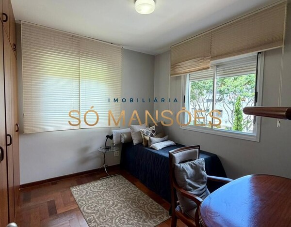 Casa de 364m² à venda no Bairro Santa Lúcia.