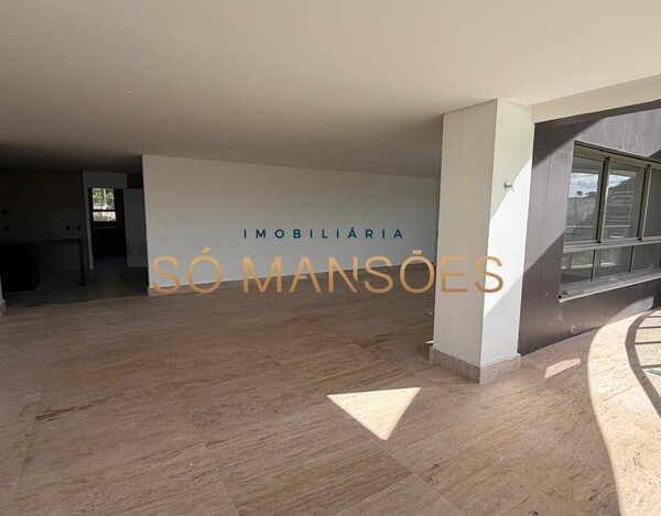 Apartamento de 323m² à venda no Bairro Santa Lúcia