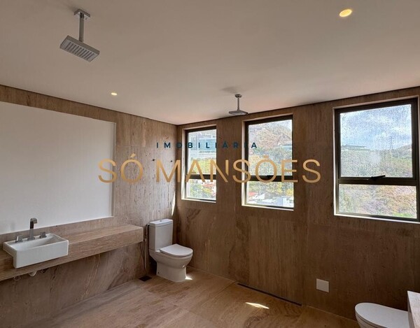 Apartamento de 323m² à venda no Bairro Santa Lúcia