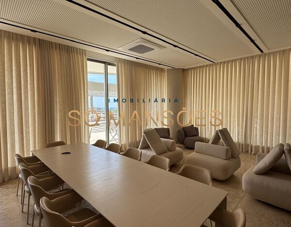 Apartamento de 323m² à venda no Bairro Santa Lúcia