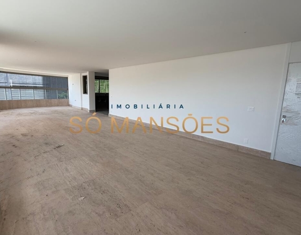 Apartamento de Luxo de 321 m² à Venda com 4 Suítes e Piscina Coberta no Santa Lúcia, Belo Horizonte - MG