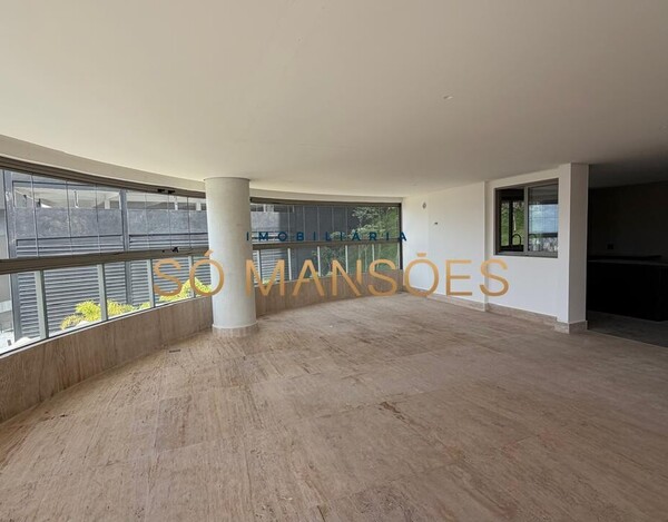 Apartamento de 323m² à venda no Bairro Santa Lúcia