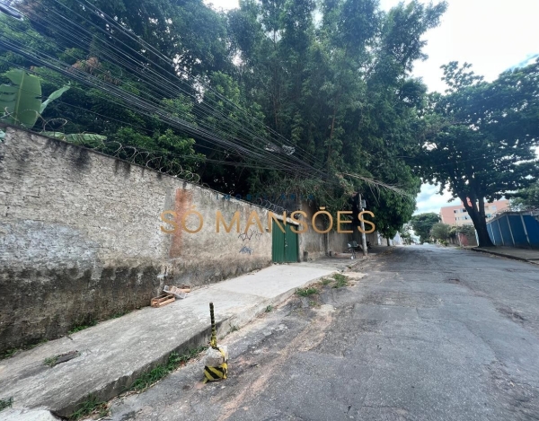 Lote de 1.079 m² à Venda no São Luiz, Belo Horizonte - MG