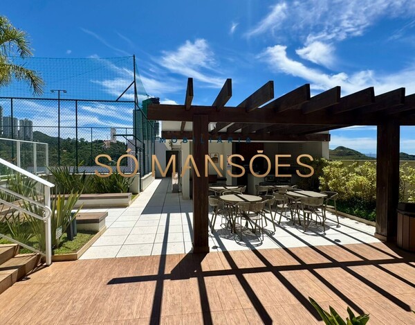 Apartamento de 86m² com vista definitiva à venda no Vila da Serra.