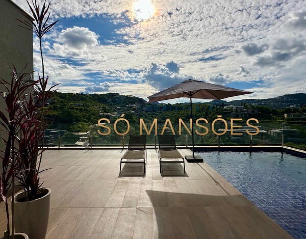 Exclusividade Só Mansões. Casa de 511m² e vista privilegiada à venda no condomínio Vale dos Cristais.