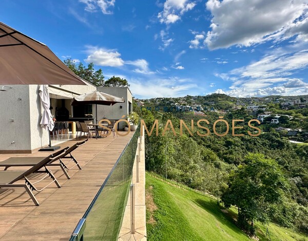 Exclusividade Só Mansões. Casa de 511m² e vista privilegiada à venda no condomínio Vale dos Cristais.