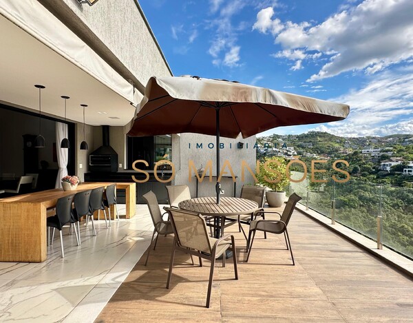 Exclusividade Só Mansões. Casa de 511m² e vista privilegiada à venda no condomínio Vale dos Cristais.