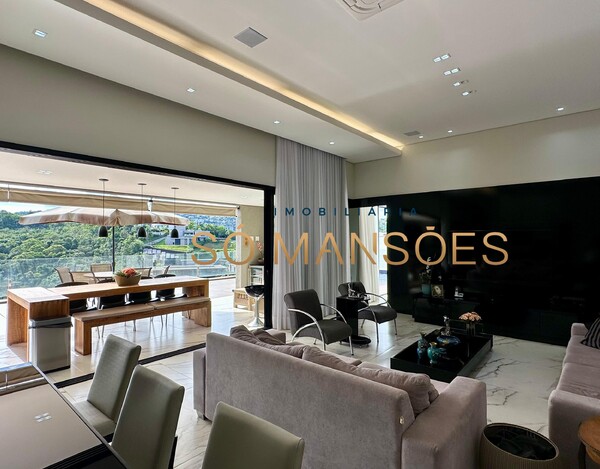 Exclusividade Só Mansões. Casa de 511m² e vista privilegiada à venda no condomínio Vale dos Cristais.