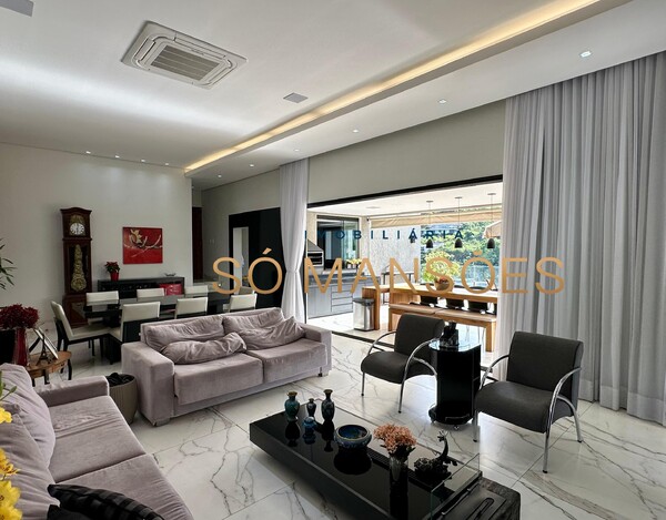 Exclusividade Só Mansões. Casa de 511m² e vista privilegiada à venda no condomínio Vale dos Cristais.