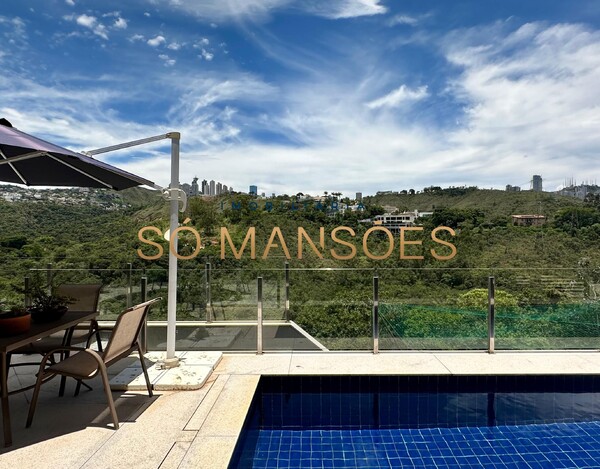 CASA DE 490M² À VENDA NO VALE DOS CRISTAIS COM VISTA PERMANENTE