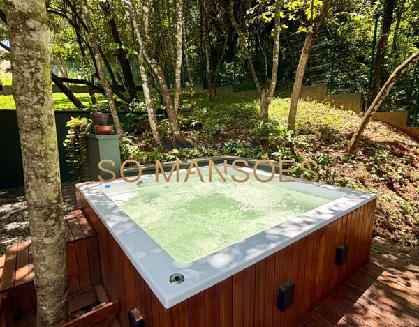 CASA DE 372M² À VENDA NO CONDOMÍNIO BOA VISTA EM BRUMADINHO.