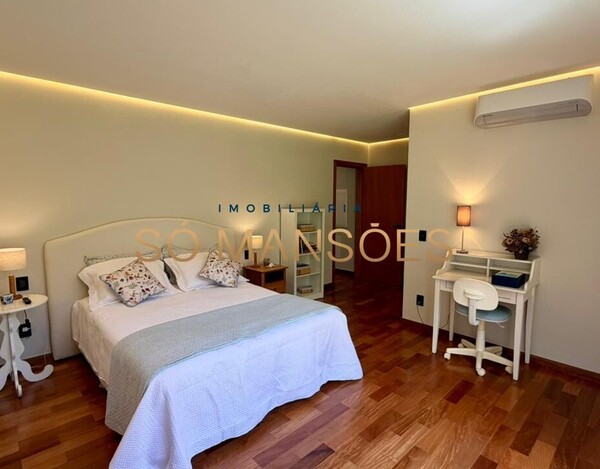 CASA DE 372M² À VENDA NO CONDOMÍNIO BOA VISTA EM BRUMADINHO.