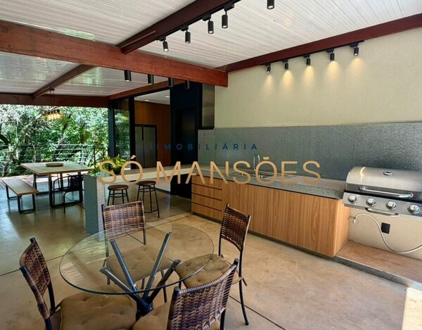 CASA DE 372M² À VENDA NO CONDOMÍNIO BOA VISTA EM BRUMADINHO.