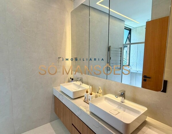 CASA DE 372M² À VENDA NO CONDOMÍNIO BOA VISTA EM BRUMADINHO.